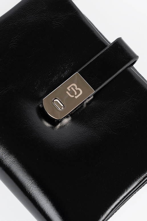 Elegantná dámska peňaženka v čiernej...