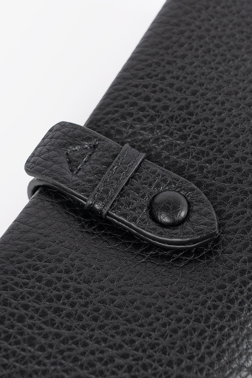 Čierna dámska peňaženka s priehradkami