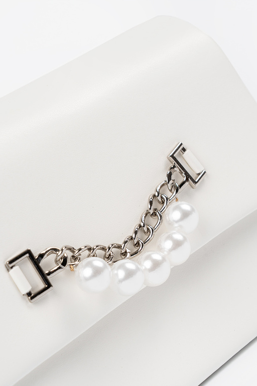 Elegantná biela kabelka