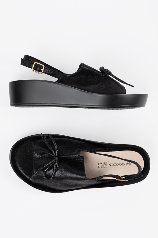 Čierne dámske sandále na platforme s... Čierne dámske sandále na platforme s...