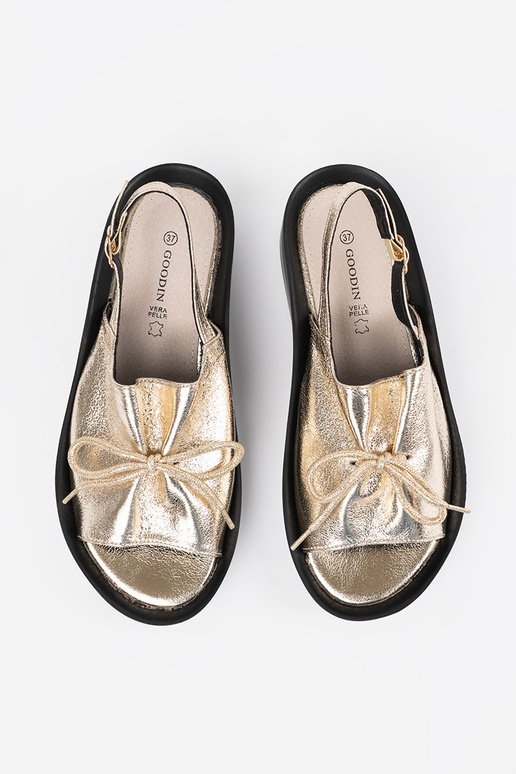 Zlaté dámske sandále na platforme s...