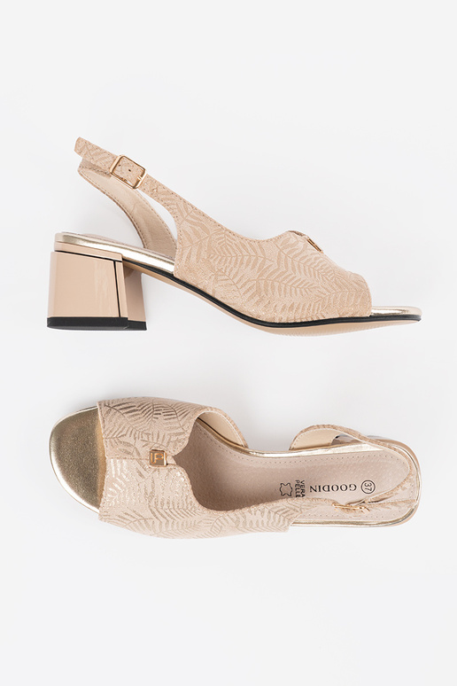 Béžové dámske sandále na vysokom...