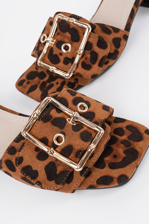 Dámske šľapky na podpätku s leopardím...