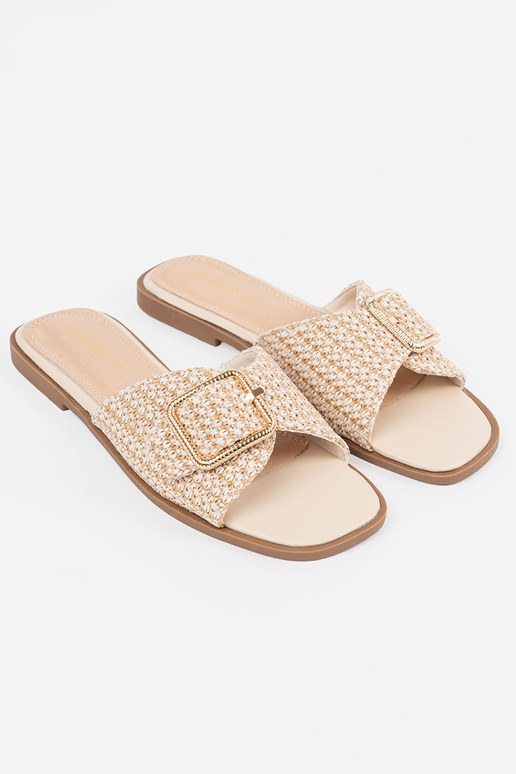 Šľapky pieskovej farby so sponami Šľapky pieskovej farby so sponami