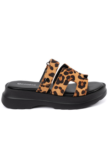 Dámske šľapky s platformou...