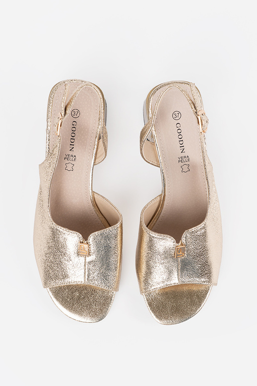 Zlaté semišové dámske sandále na...