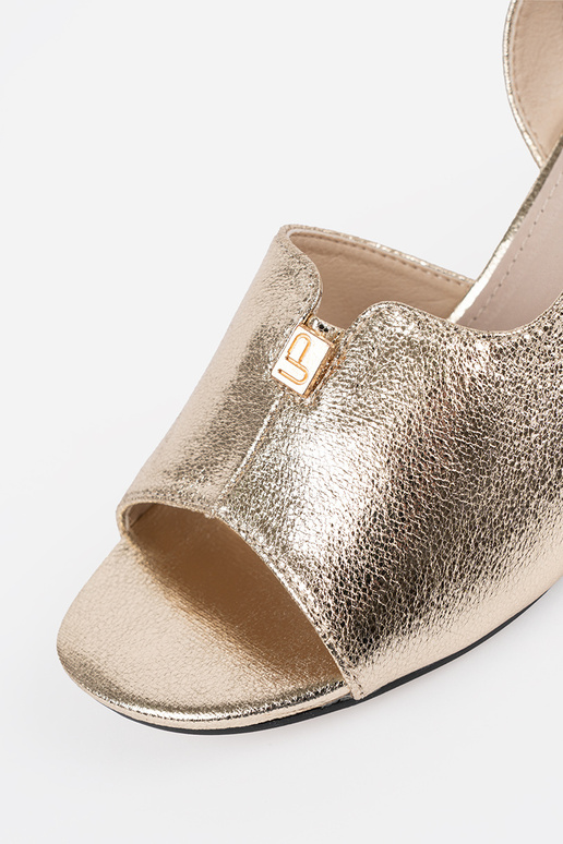 Zlaté semišové dámske sandále na...