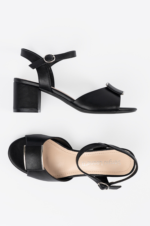 Dámske sandále na podpätku s... Dámske sandále na podpätku s...