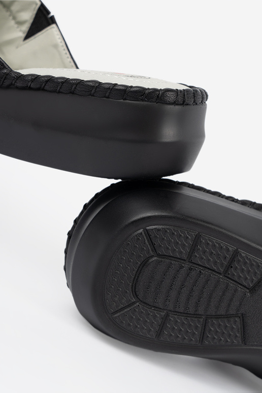 Dámske šľapky s koženými vložkami...