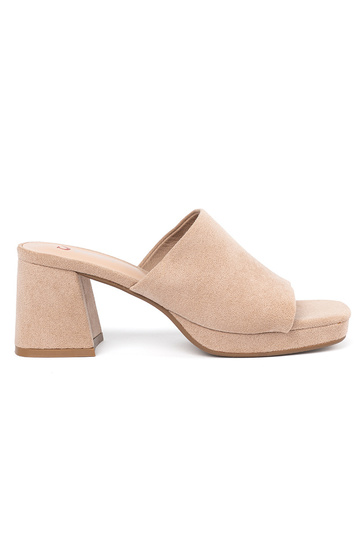 Dámske šľapky na vysokých...