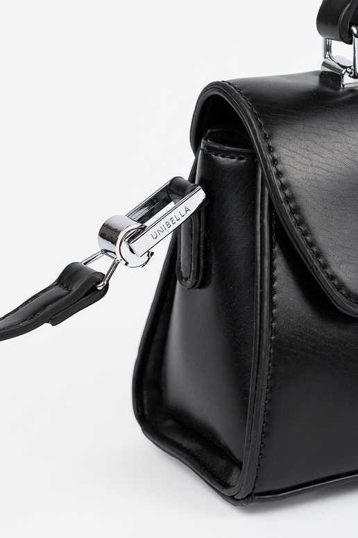 Biela elegantná malá kabelka