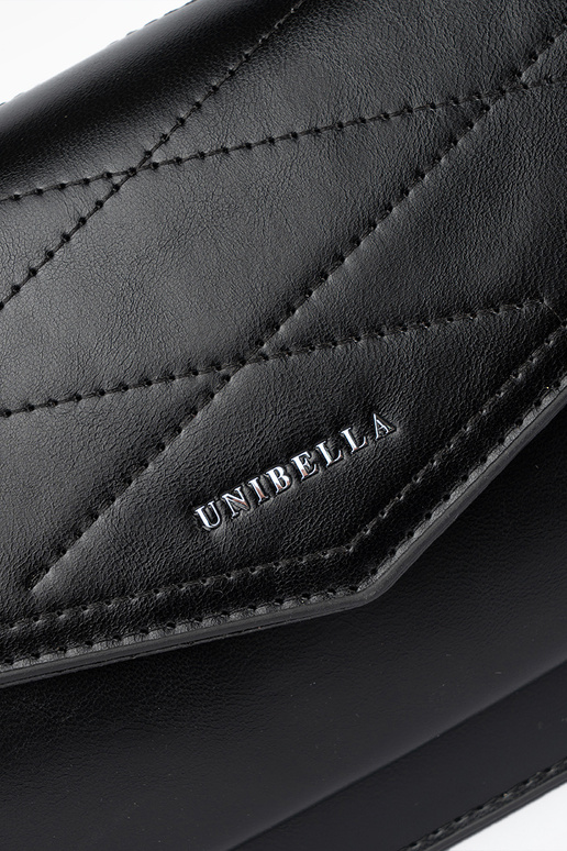 Čierna malá elegantná taška s rúčkou...