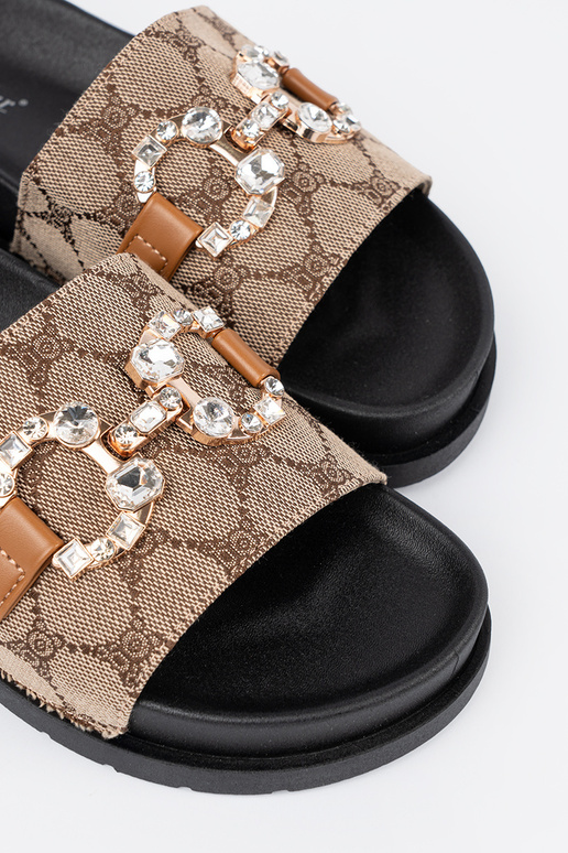 Čierna a-Hnedá farba papuče ze... Čierna a-Hnedá farba papuče ze...