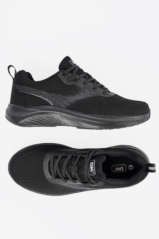 Čierne športové topánky