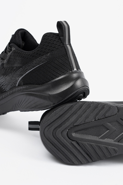 Čierne športové topánky