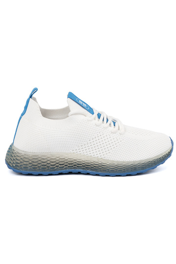 biela farba tenisky z...