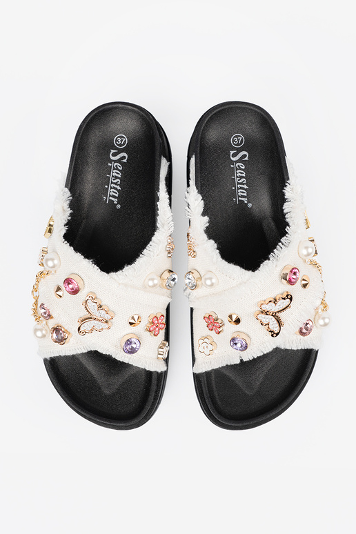 biela farba papuče s čiernou...