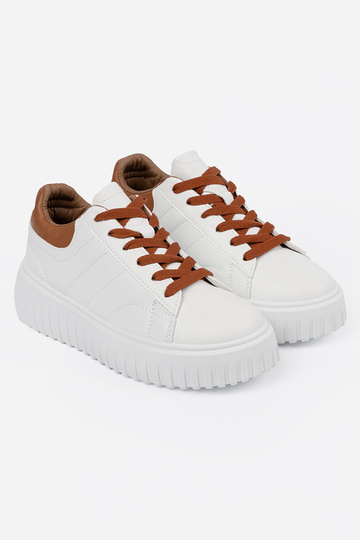 Biele športové topánky so... 2