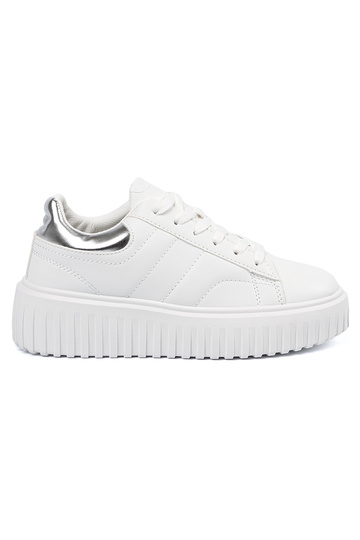 Biele športové topánky so...