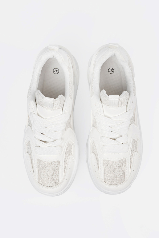 Biele dámske športové topánky s šnúrkami Biele dámske športové topánky s šnúrkami