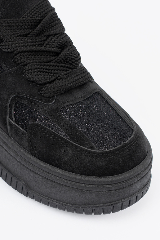 Čierne dámske voľnočasové topánky s... Čierne dámske voľnočasové topánky s...