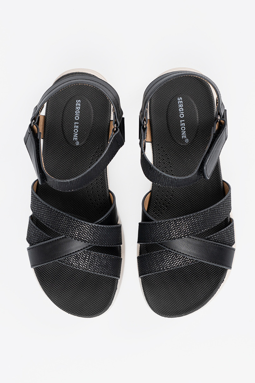 Hnedé sandále na bielej platforme Hnedé sandále na bielej platforme