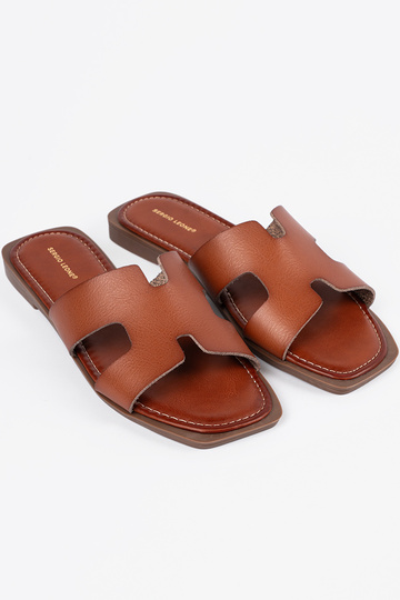 Hnedé šľapky s hranatou... 2