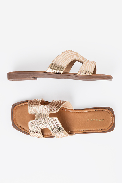 Zlaté šľapky s hranatou špičkou