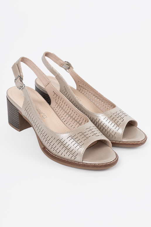 Zlaté dámske topánky na nízkom podpätku