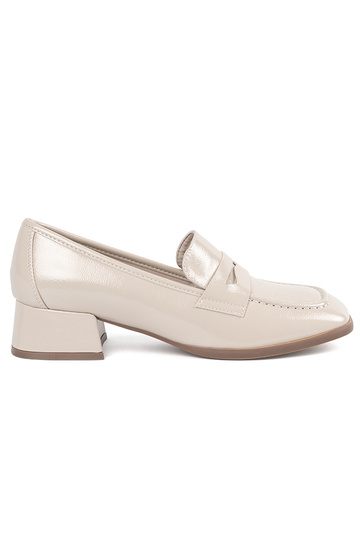 Jasné pieskové dámske...