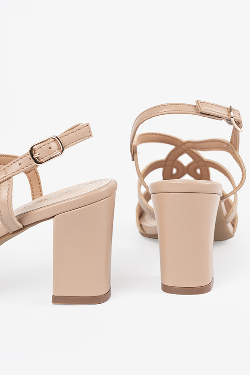 Pieskové dámske lodičky na vysokom...