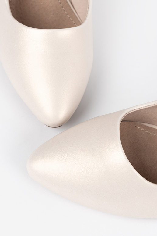 Slonovinové lodičky, Sergio Leone