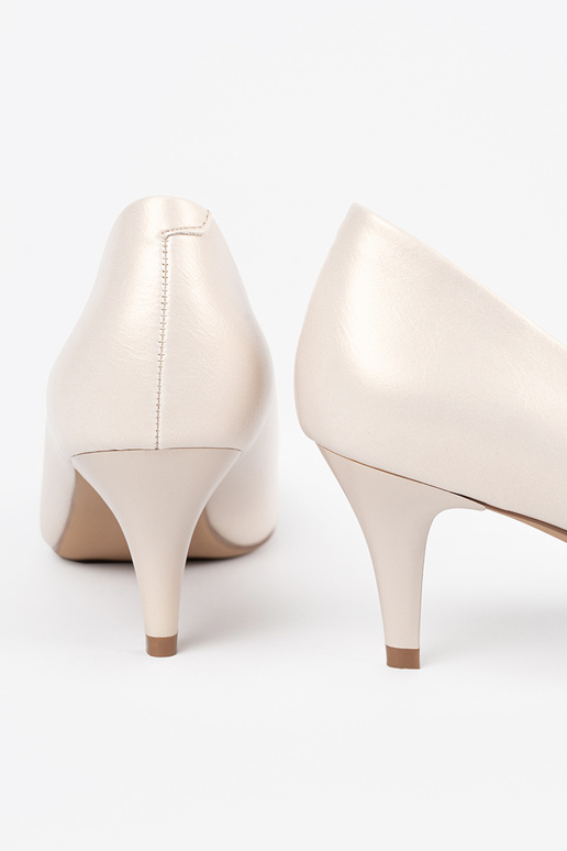 Slonovinové lodičky, Sergio Leone