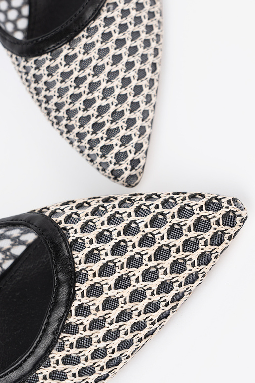 Lodičky s otvorenou špičkou na nízkom... Lodičky s otvorenou špičkou na nízkom...