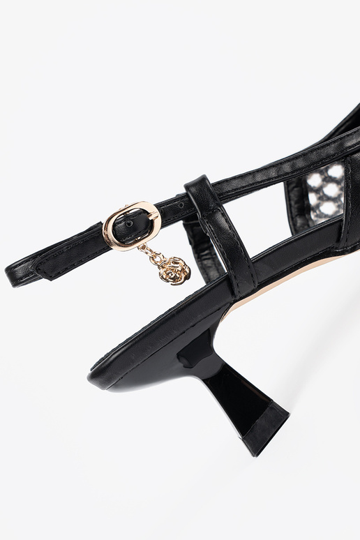 Lodičky s otvorenou špičkou na nízkom... Lodičky s otvorenou špičkou na nízkom...