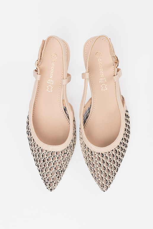 Lodičky s otvorenou špičkou na nízkom... Lodičky s otvorenou špičkou na nízkom...