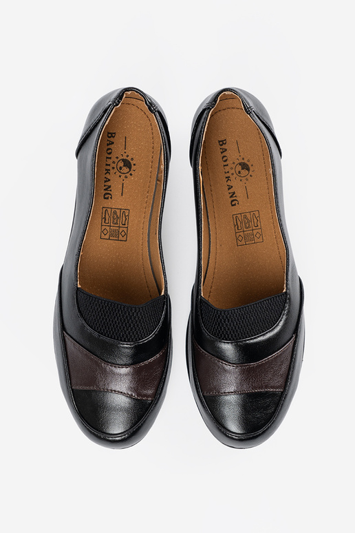 Klasické čierne dámske poltopánky