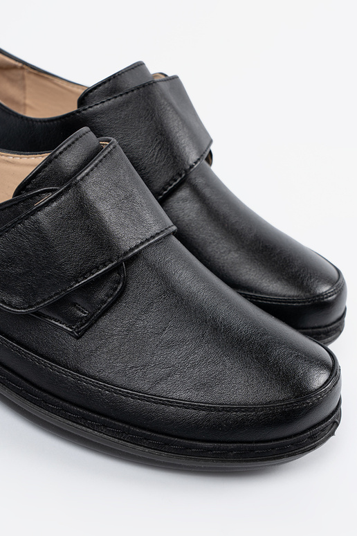 Dámske poltopánky s lepiacimi pásikmi