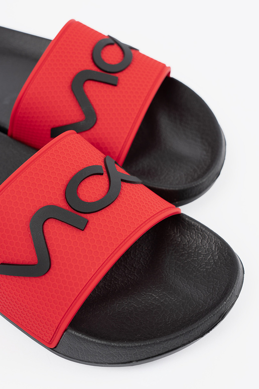 Čierna a-Červená papuče s nápisom