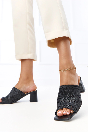 Čierne šľapky na podpätku s... 2