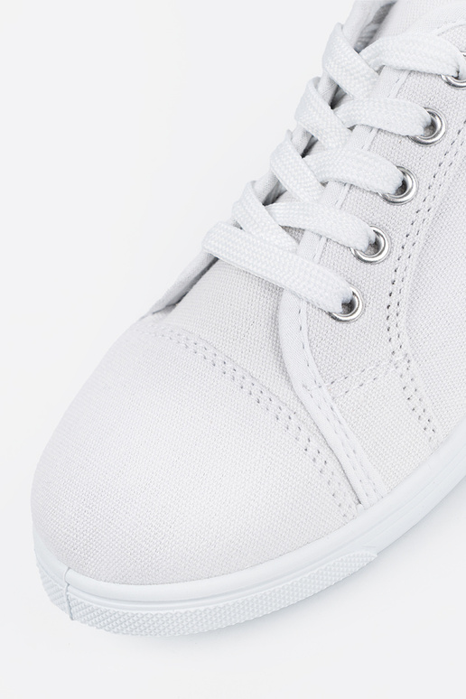 biela farba klasický topánky