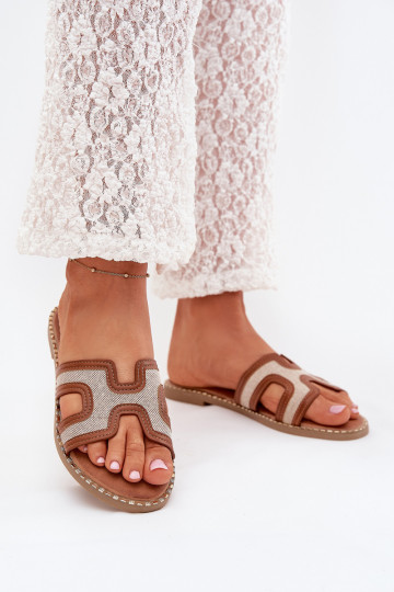 Dámske papuče so širokými podpätkami Hnedá farba Vereya