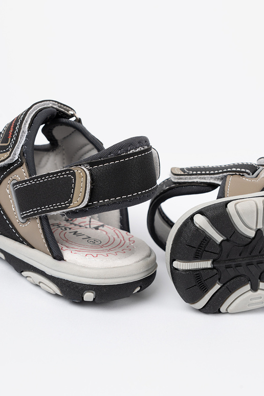 čierna sandále chlapčenský