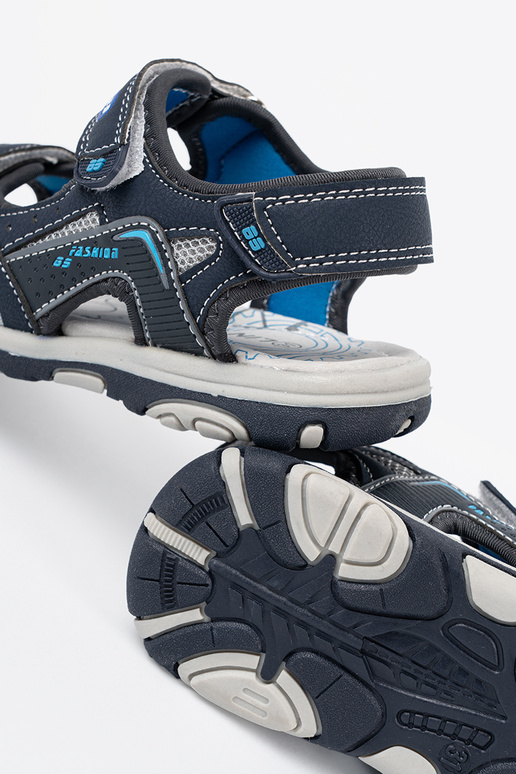 sivá sandále chlapčenský