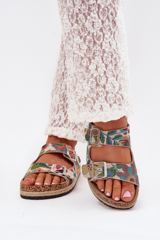 Vzorované Dámske papuče s platformou s prackami Lee Cooper LCIN-25-35-3480L Rôzne farby