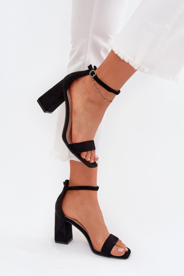 Dámske sandále na vysokom opätku Z z eko semišuu čierna Elirae 2