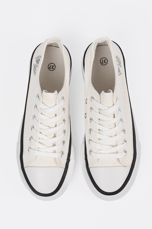 bežná obuv biela farba s nápisom Love