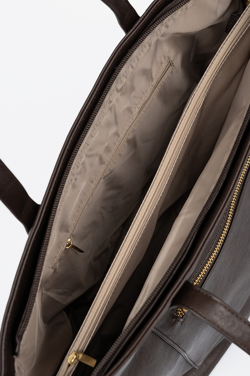 Tmavohnedá Kabelka ze zlatámi elementami