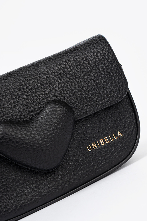 Kobieca Kabelka čierna z dekoracyjnym zapięciem