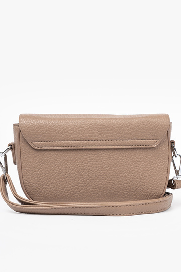 Poštárka so srdiečkami béžová